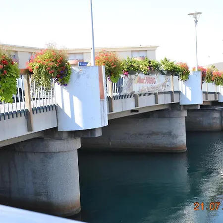 Apartment T2 3 Etoiles A A 5 Min Wi-fi Loggia *